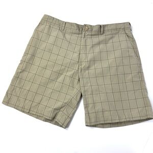 PGA Tour Plaid Golf Shorts 38